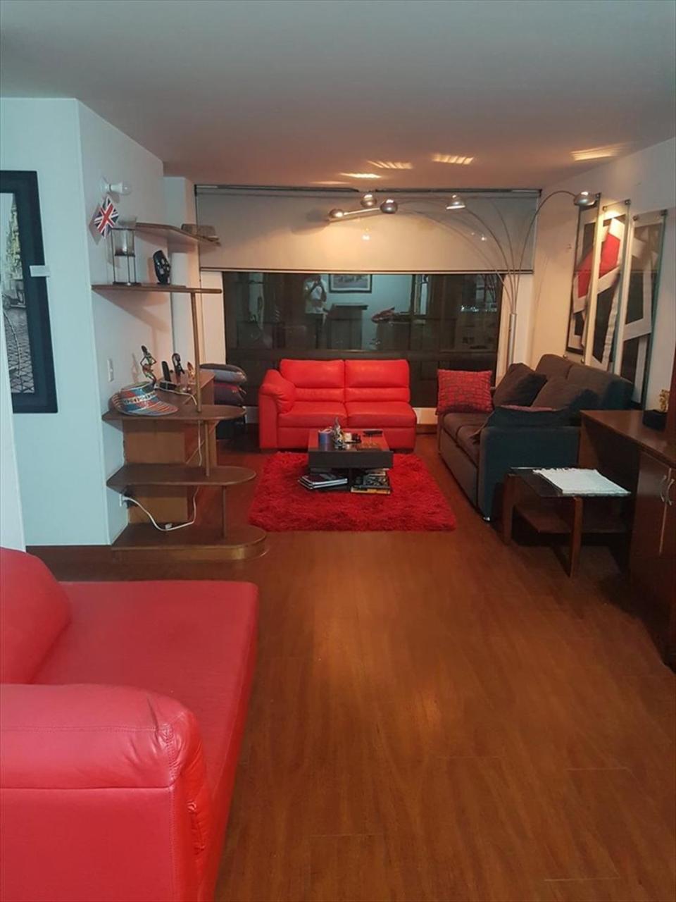 Room And Private Bathroom At Chapinero Alto Bogota Bagian luar foto